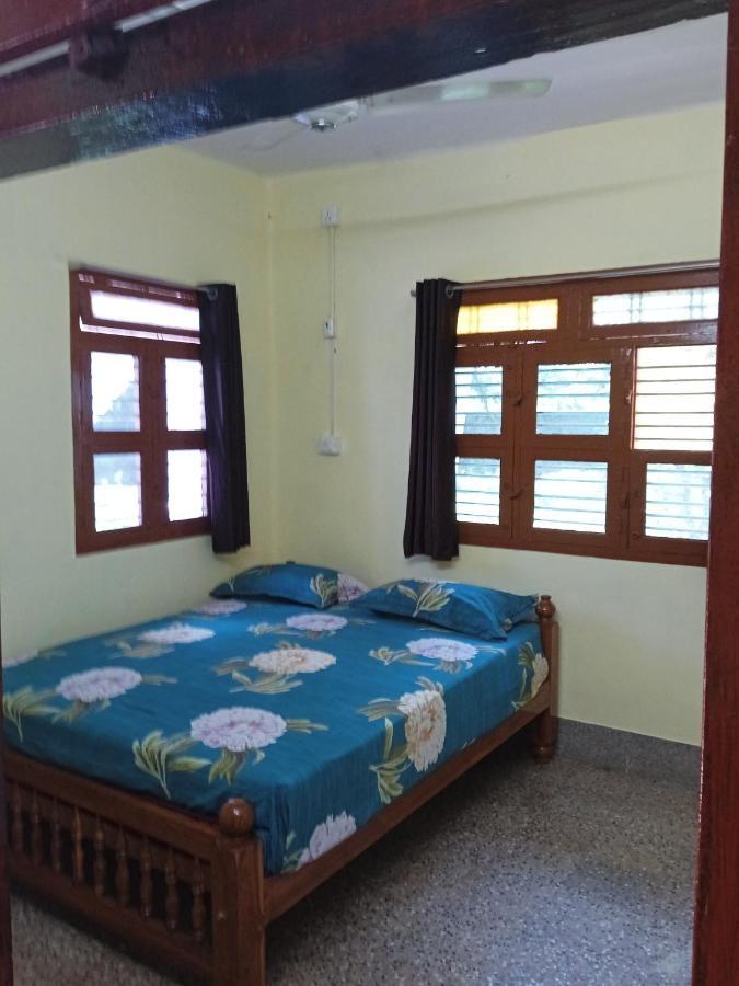 Ambāsamudram Ambai Garden Home מראה חיצוני תמונה